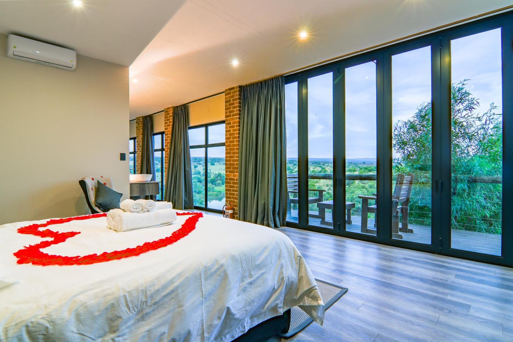Cliffhanger Lodge Mabula Game Reserve Luaran gambar