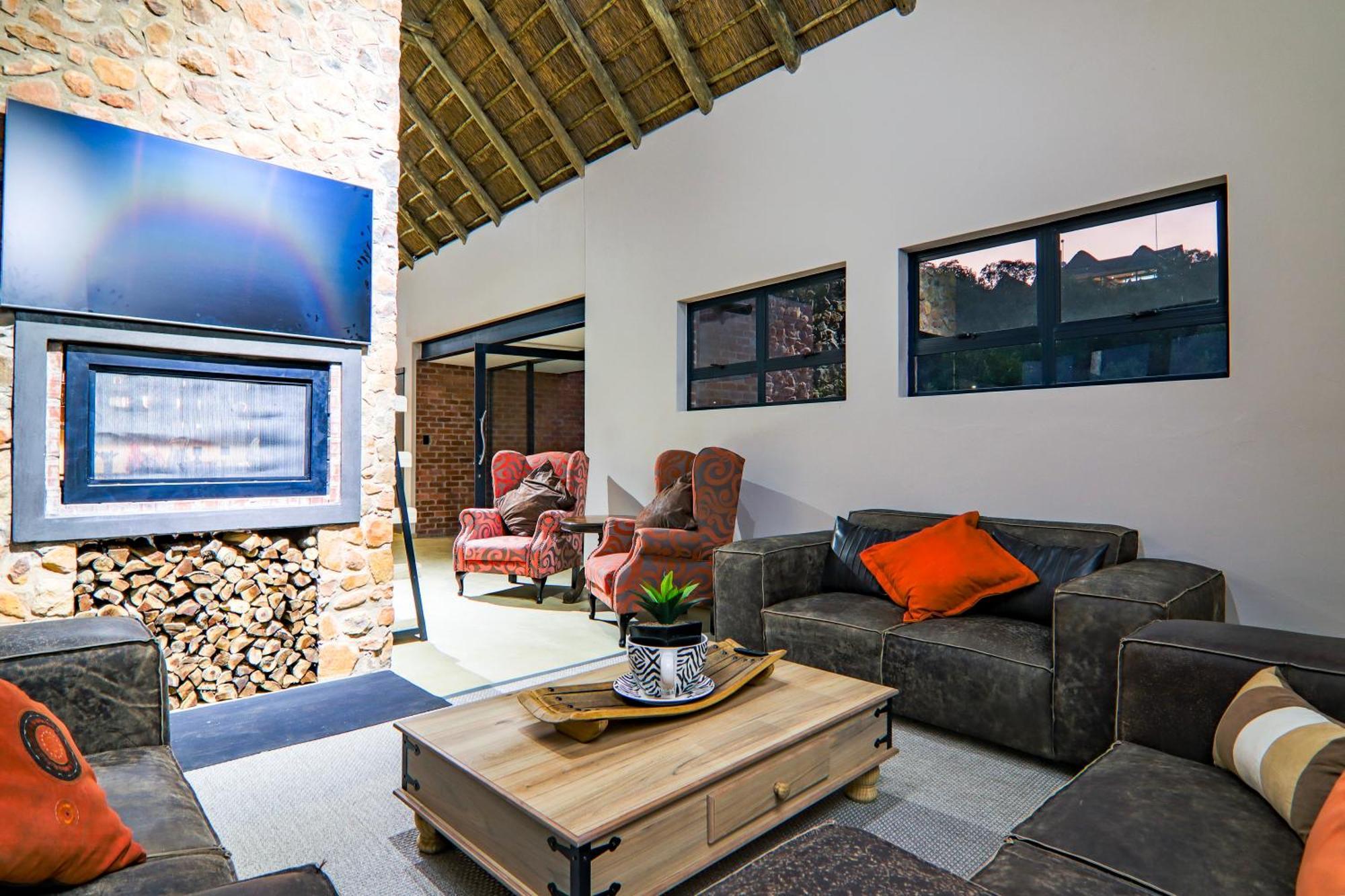 Cliffhanger Lodge Mabula Game Reserve Luaran gambar