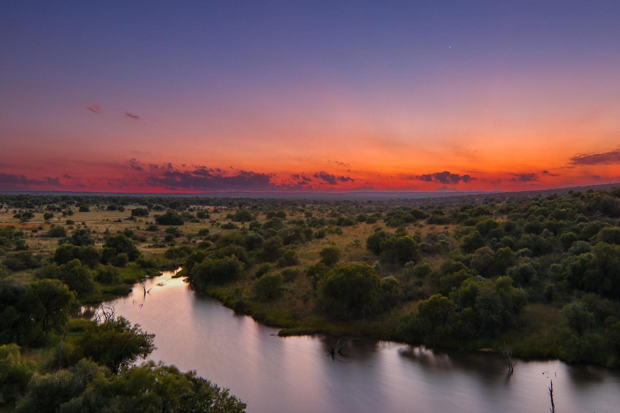 Cliffhanger Lodge Mabula Game Reserve Luaran gambar
